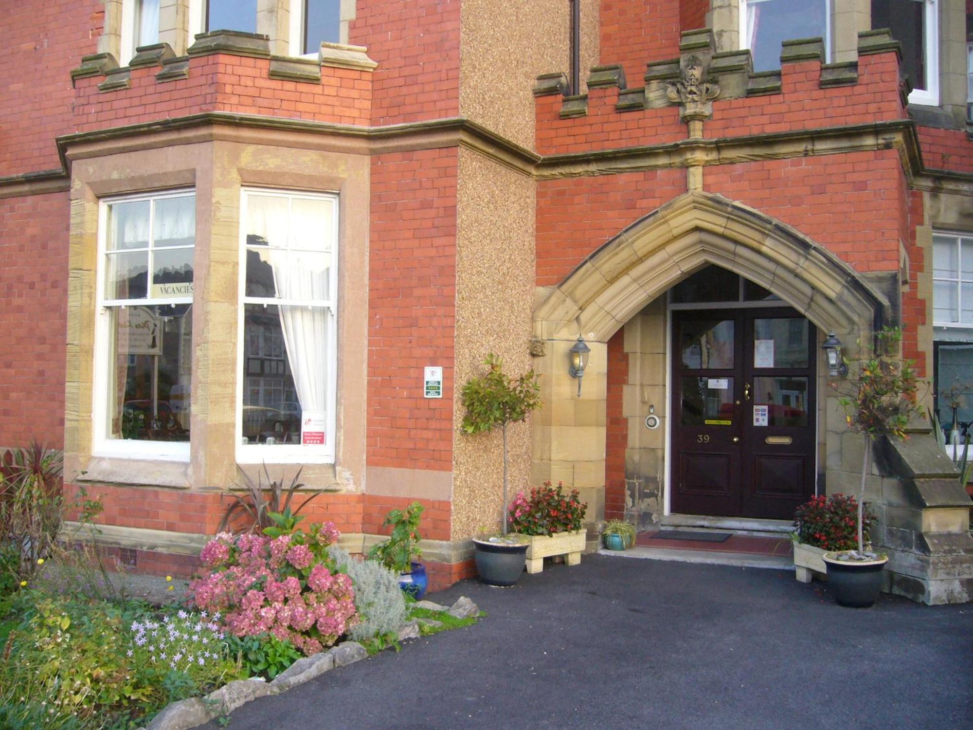 Bed and Breakfast Crickleigh House Llandudno Esterno foto